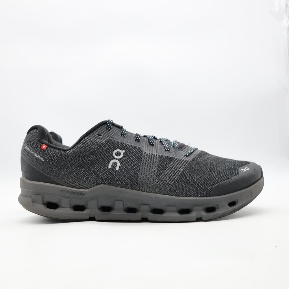 On Running Cloudgo Men's Size 14 Low-Top Athletic Sneaker Black/Eclipse Sneakers